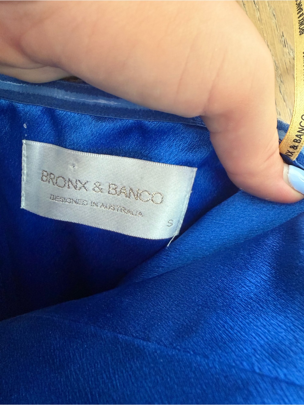 Bronx and Banco Maraya Sleeveless Pleated Sequin Mini Dress - Picture 4 of 6